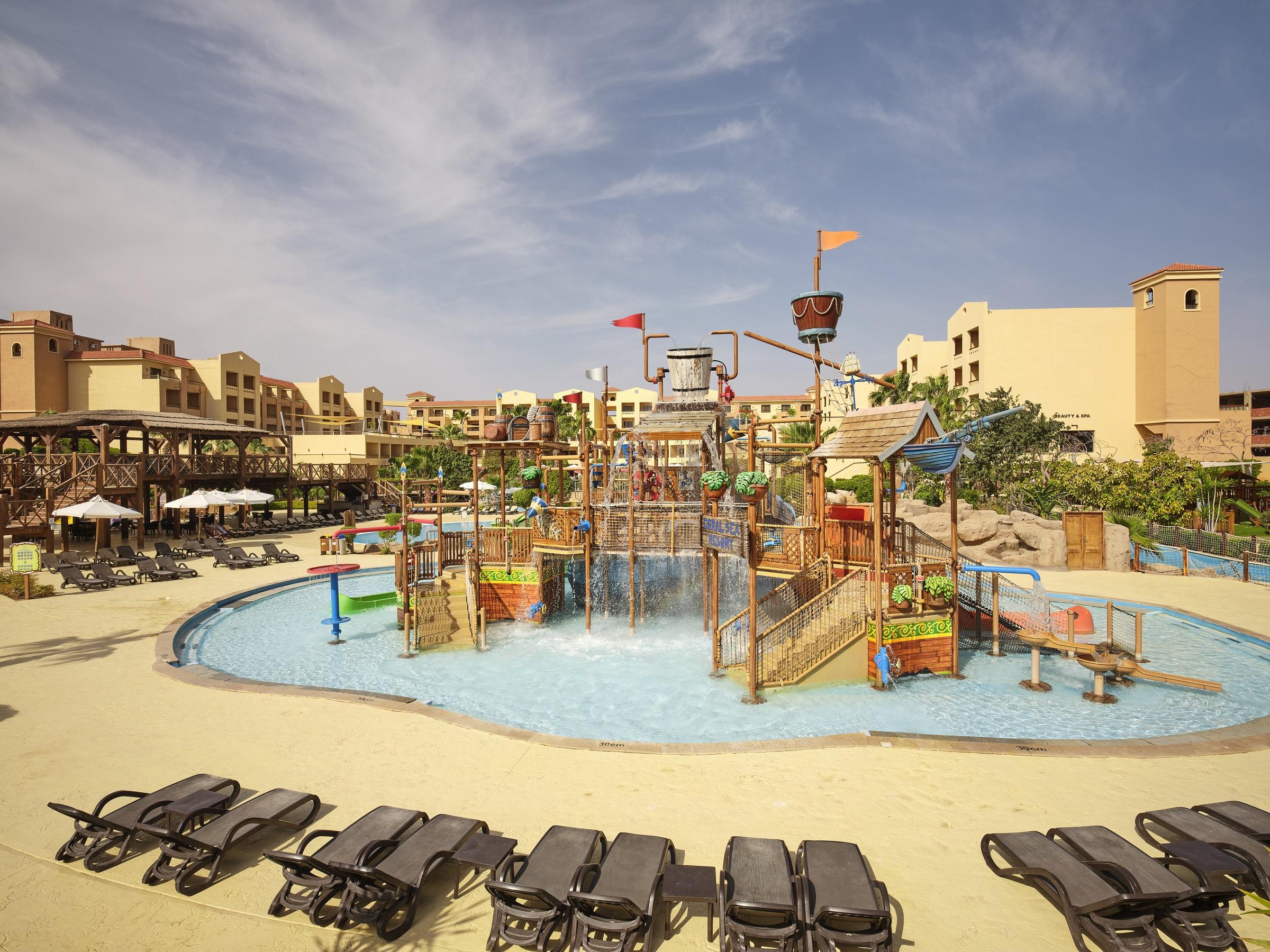 Coral Sea Aqua Club Resort Шарм ел-Шейх Екстериор снимка