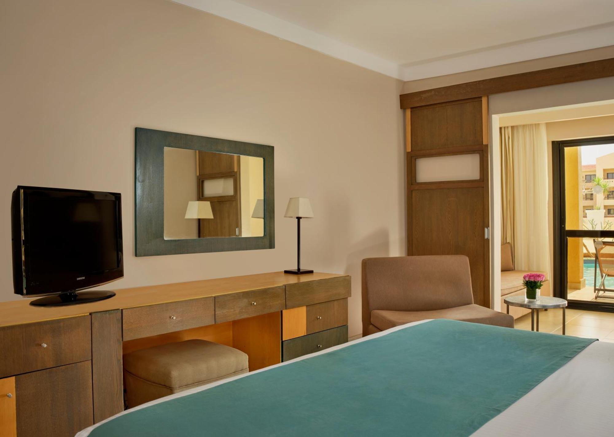 Coral Sea Aqua Club Resort Шарм ел-Шейх Стая снимка