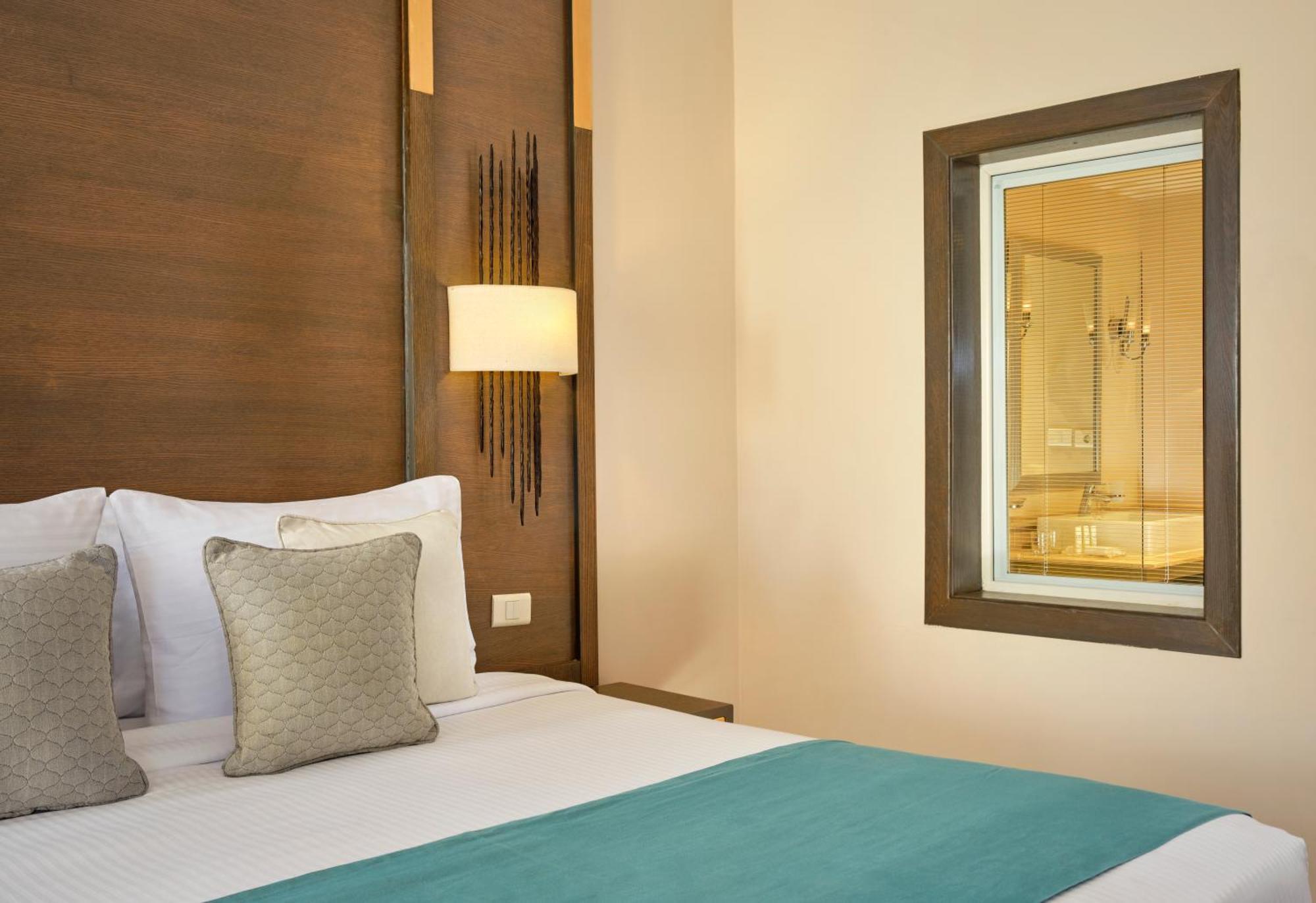 Coral Sea Aqua Club Resort Шарм ел-Шейх Стая снимка